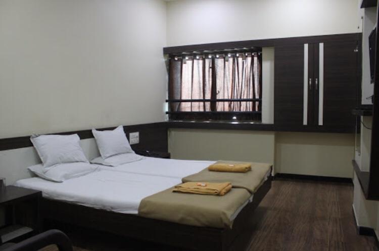 سولابور Hotel Vikas Palace المظهر الخارجي الصورة